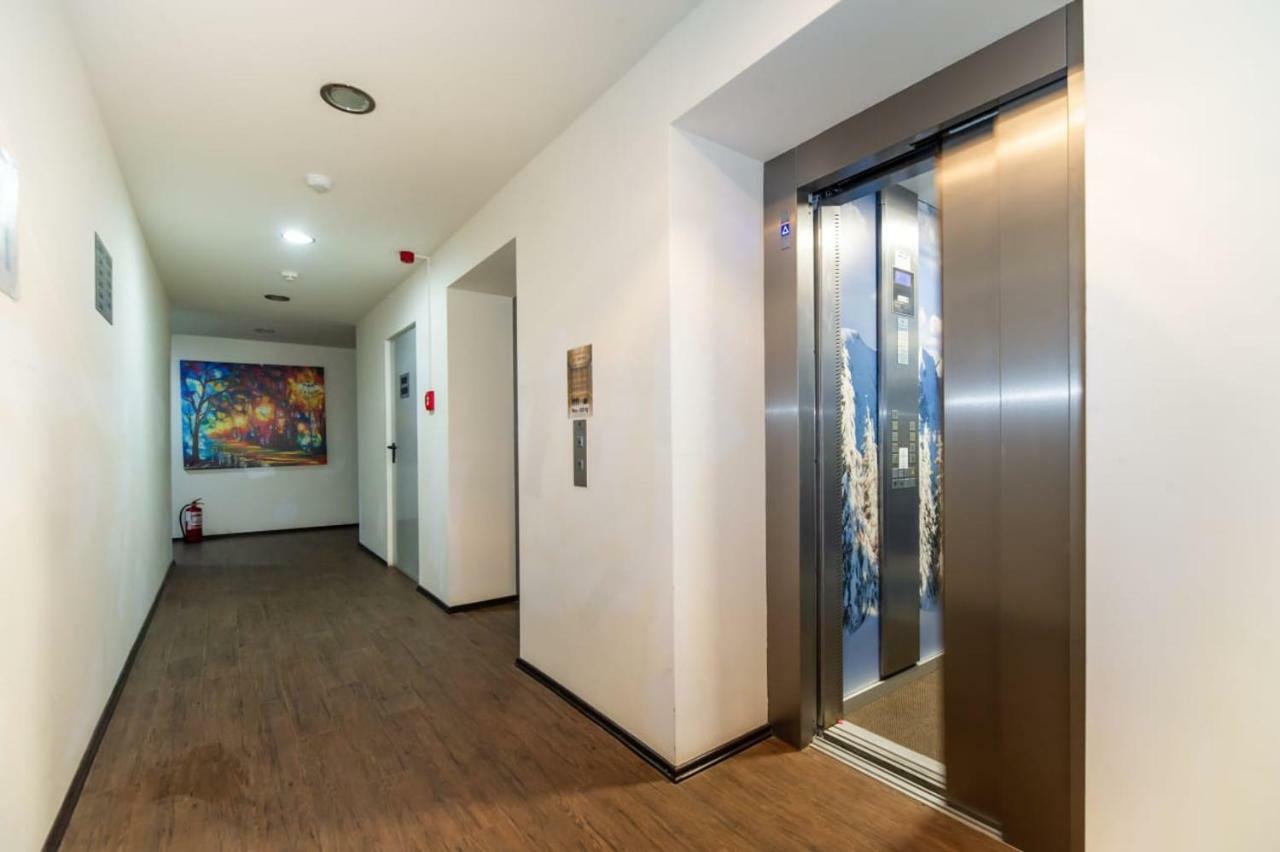 Sarah Deluxe Apartment in SILVER MOUNTAIN Poiana Brașov Exterior foto